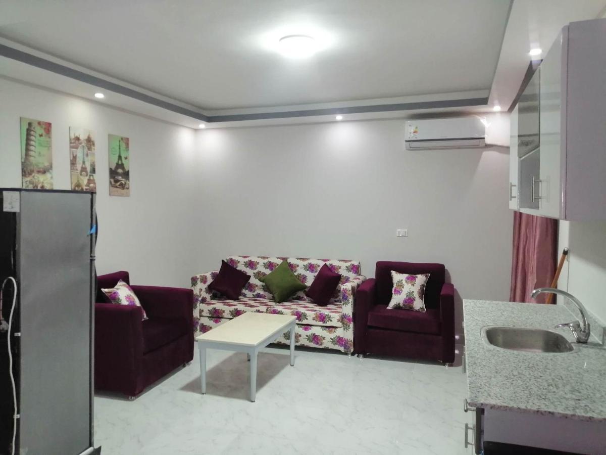 Apartment 302 A
