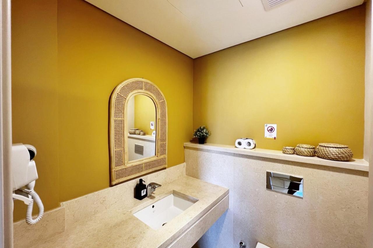 Apartamento Spectacular & Soaring 2 Bdr W Private Rooftop Jacuzzi & Access *