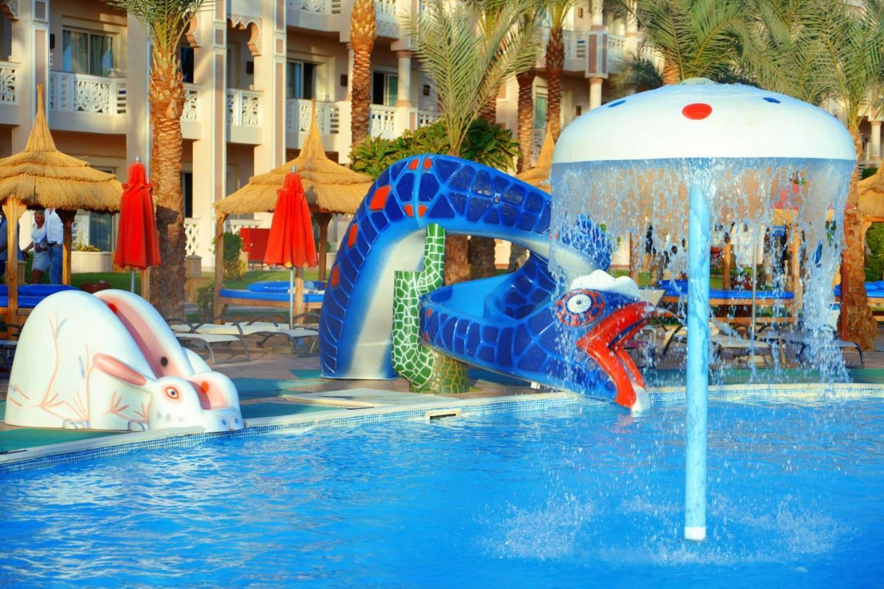 Pickalbatros Palace - Aqua Park Resort 5*