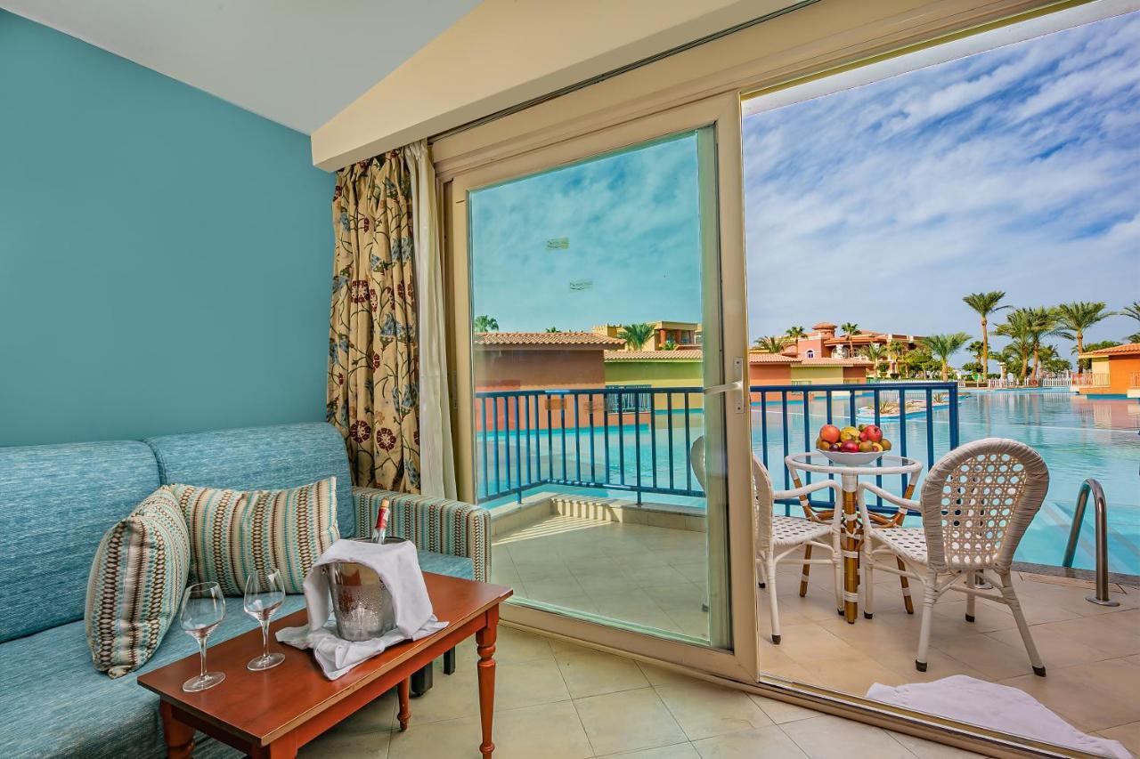 Titanic Palace Families And Couples Only 5*