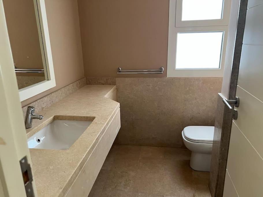 Ground Floor Two Bedrooms In Joubal Lagoon With Direct Pool Access And View