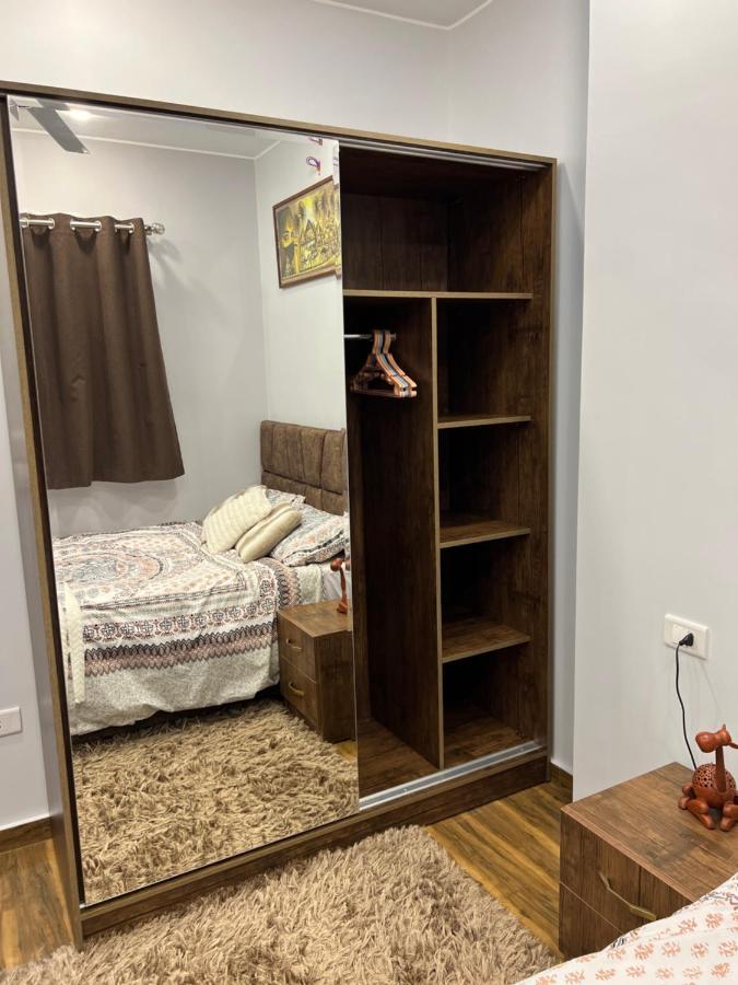 Apartment Graceland New In Center *