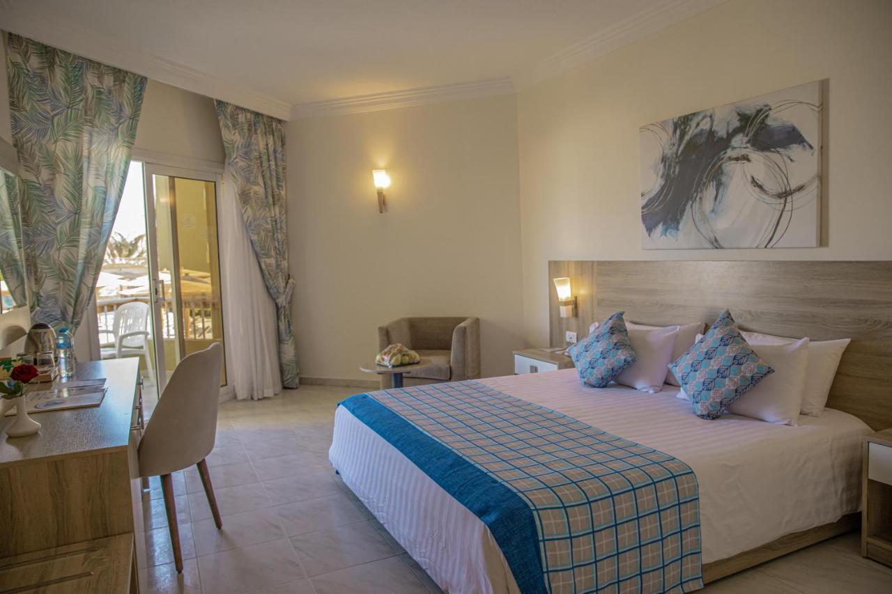 Palm - Families&couples Only 4* Hurghada