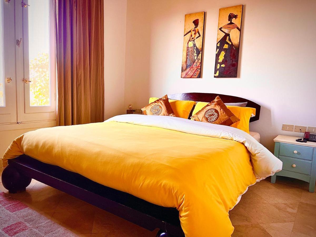 Apartment South Marina Wi-fi Available *