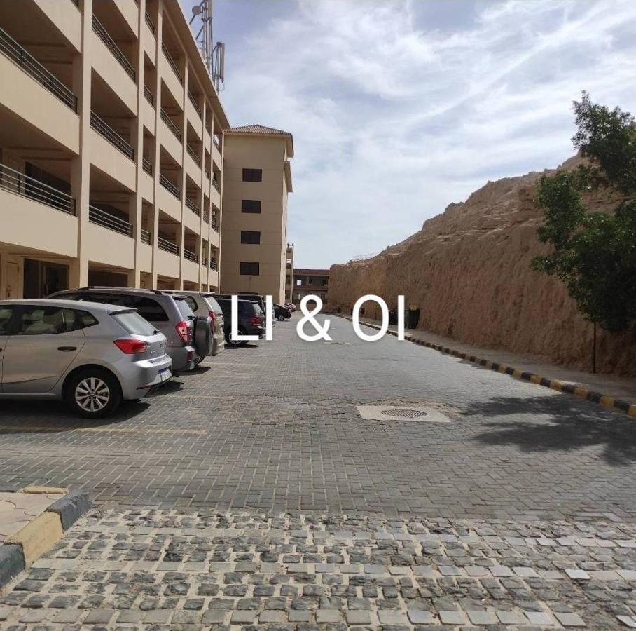 Full With Panoramic View Of *