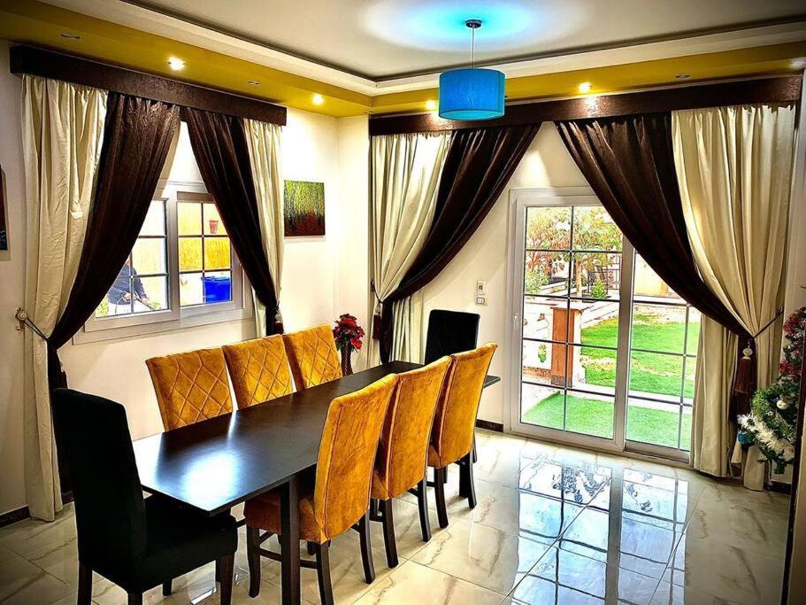 Golden Oasis Luxurious Private With Pool Villa Hurghada