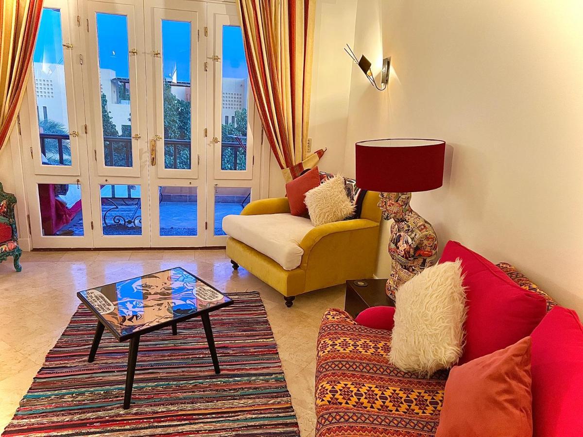 South Marina Wi-fi Available Apartment