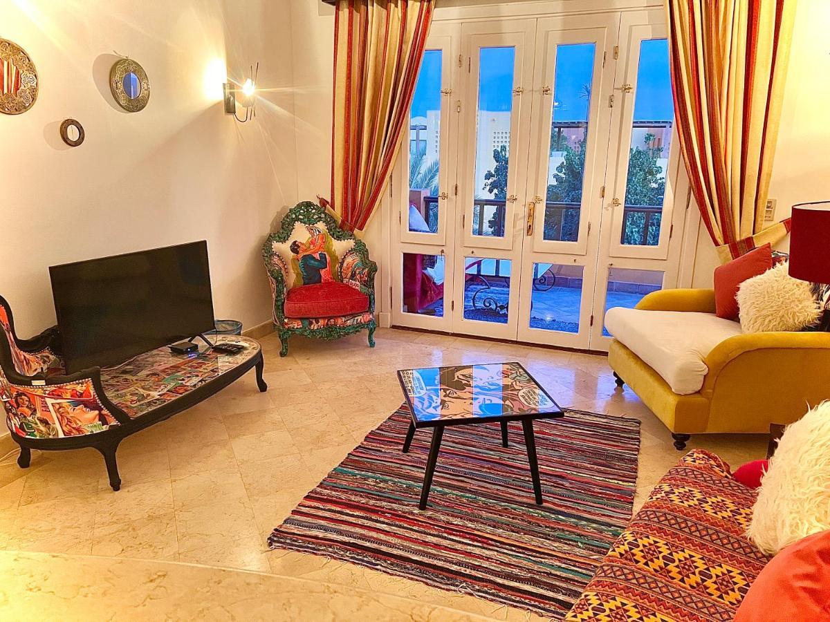 Apartment South Marina Wi-fi Available *