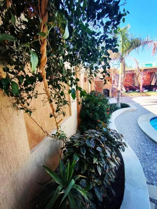 Villa Golden Oasis Luxurious Private With Pool