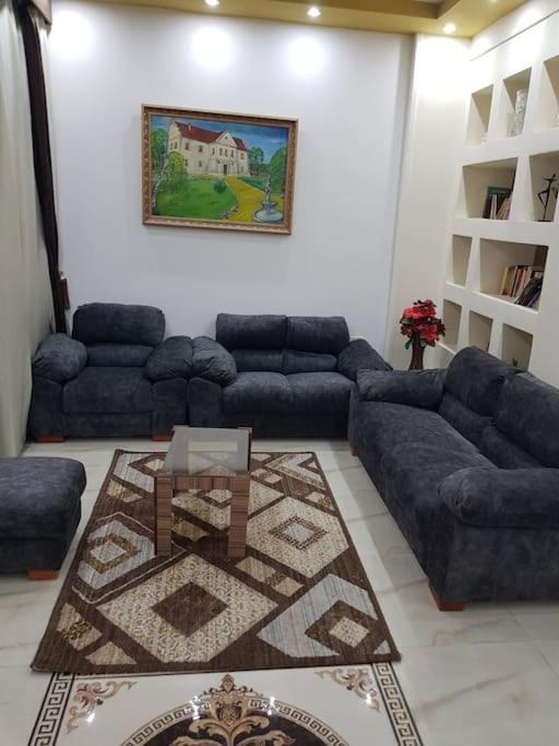 Golden Oasis Luxurious Private With Pool Villa