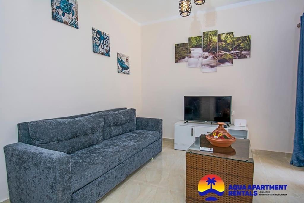 1 Bedroom Poolside B106 Aqua Tropical Apartment *