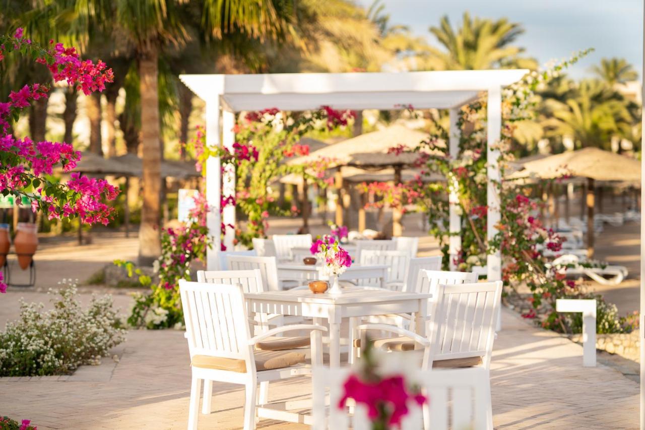 Arabesque Resort, & 4*