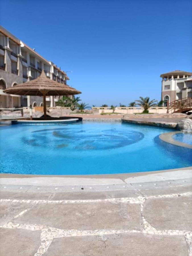 308e - Kitesurf In Royal Beach * Hurghada