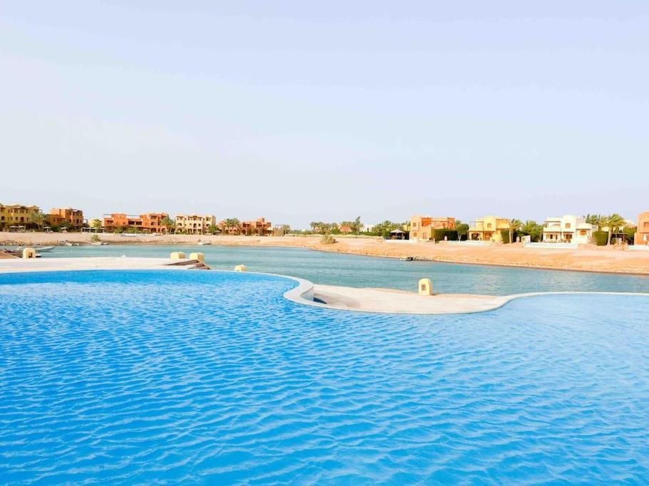 Apartment Spacious Design Apt In Gouna At Infinity Pool And Lagoon View