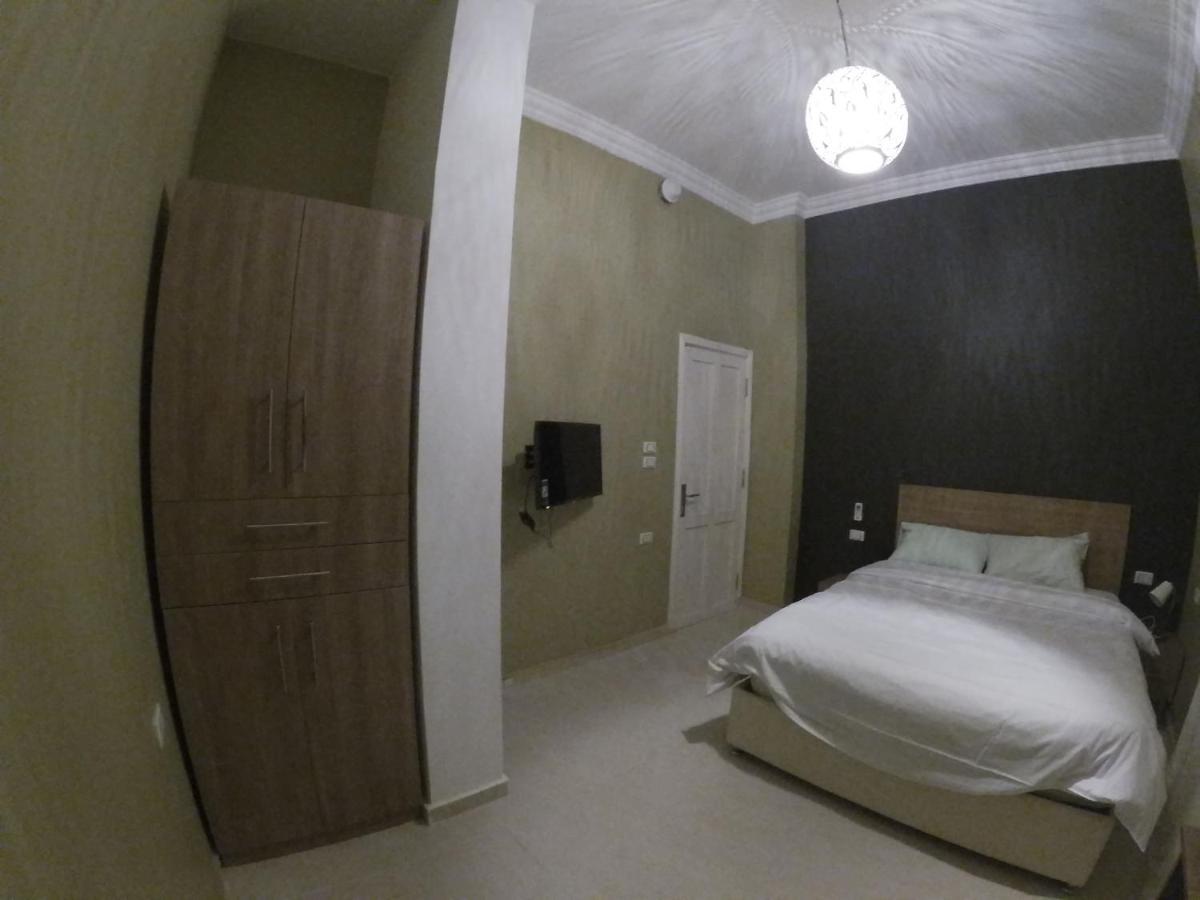 Apartment Dive *