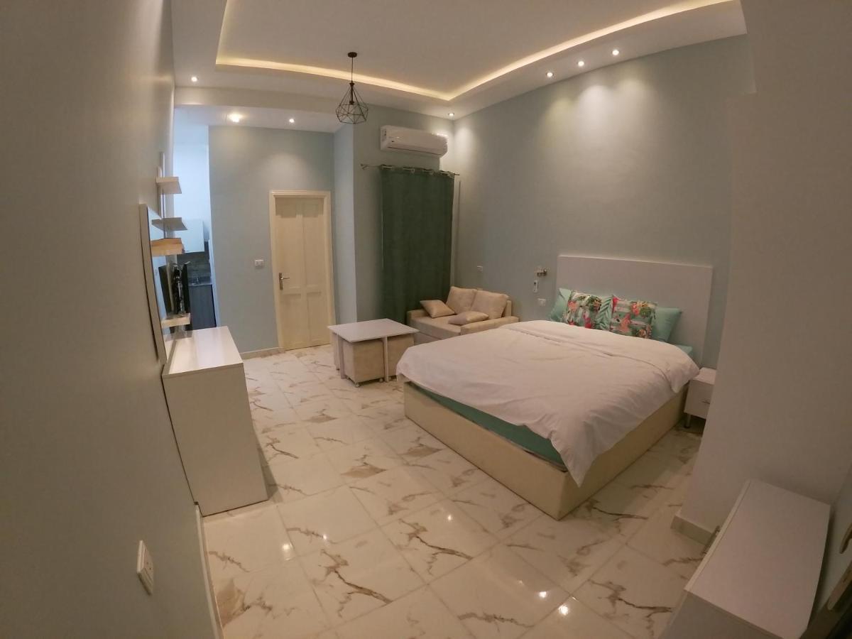 Dive Apartment *