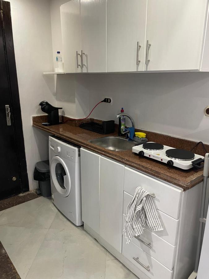 Schoene In Cecelia Resort, Am Pool,strand,nur Paare Und Familien Apartment