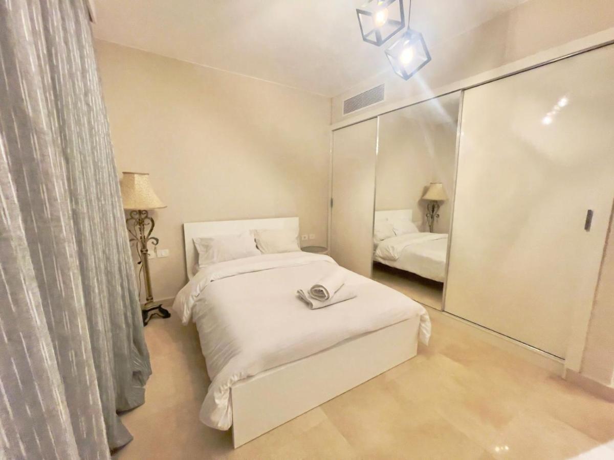 M7-4a-03 Mangrove 2 Bedroom