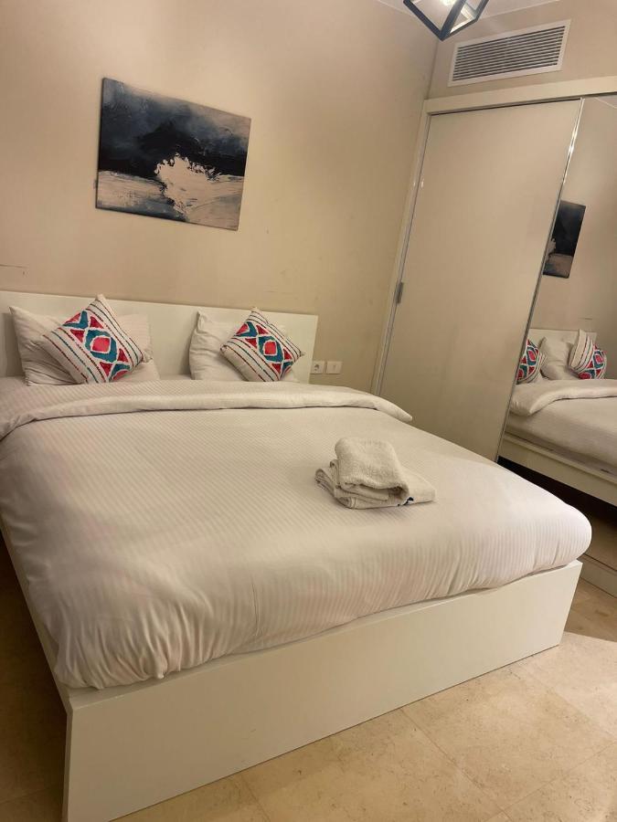 M7-4a-03 Mangrove 2 Bedroom