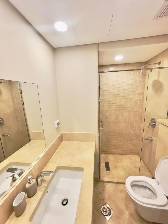 M7-4a-03 Mangrove 2 Bedroom