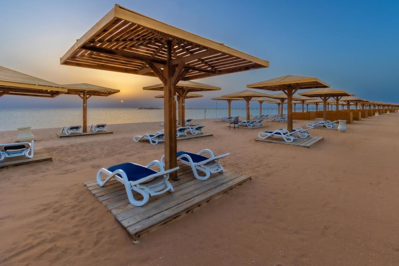 Resort Tropitel Sahl Hasheesh 5*