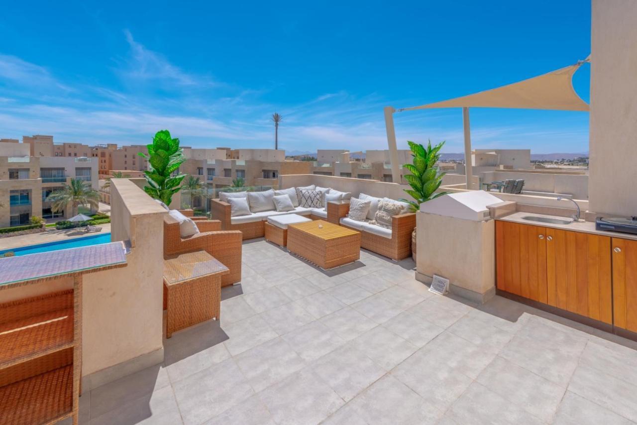 Coastal Vibe 2br In Mangroovy, El Gouna. Private Rooftop & Pool Apartment