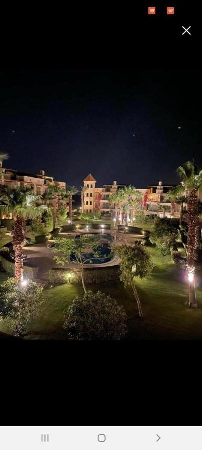 Apartment وحده فندقية باطلالة على حمام السباحة فى فيرندا سهل حشيش ريزورت *