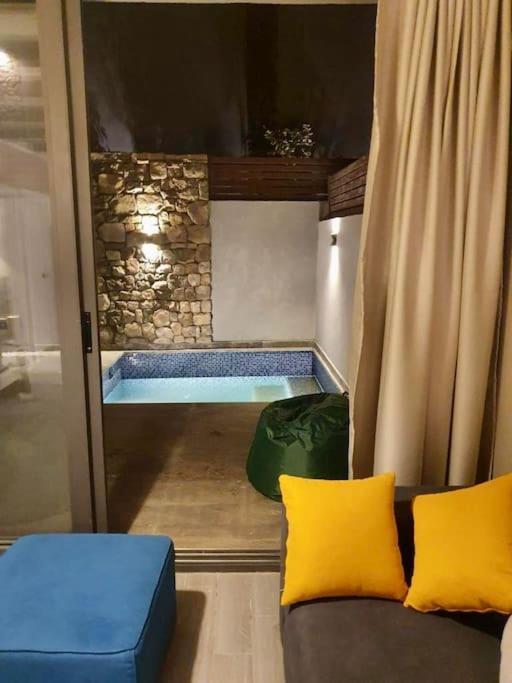 Gouna 1 Bedroom Private Pool & Patio Up To 5 Persons Bali Holiday home