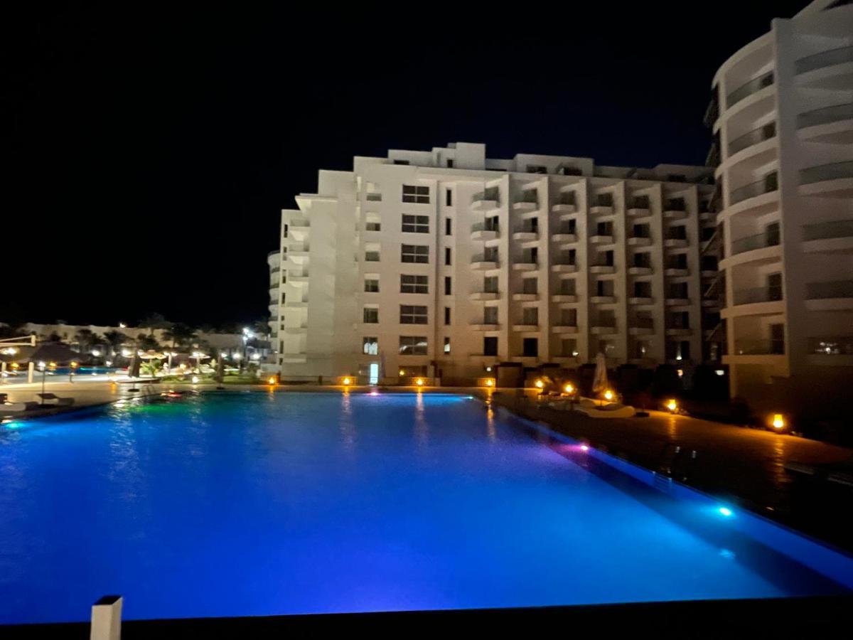 داخل كمباوند Apartamento