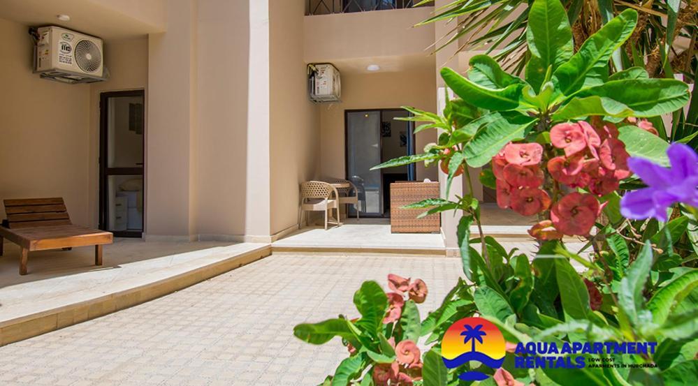 1 Bedroom Poolside B106 Aqua Tropical Apartment