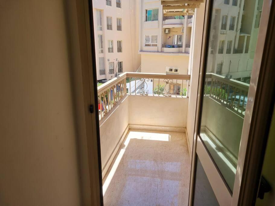 Big Flat At Elkawther Apartment *