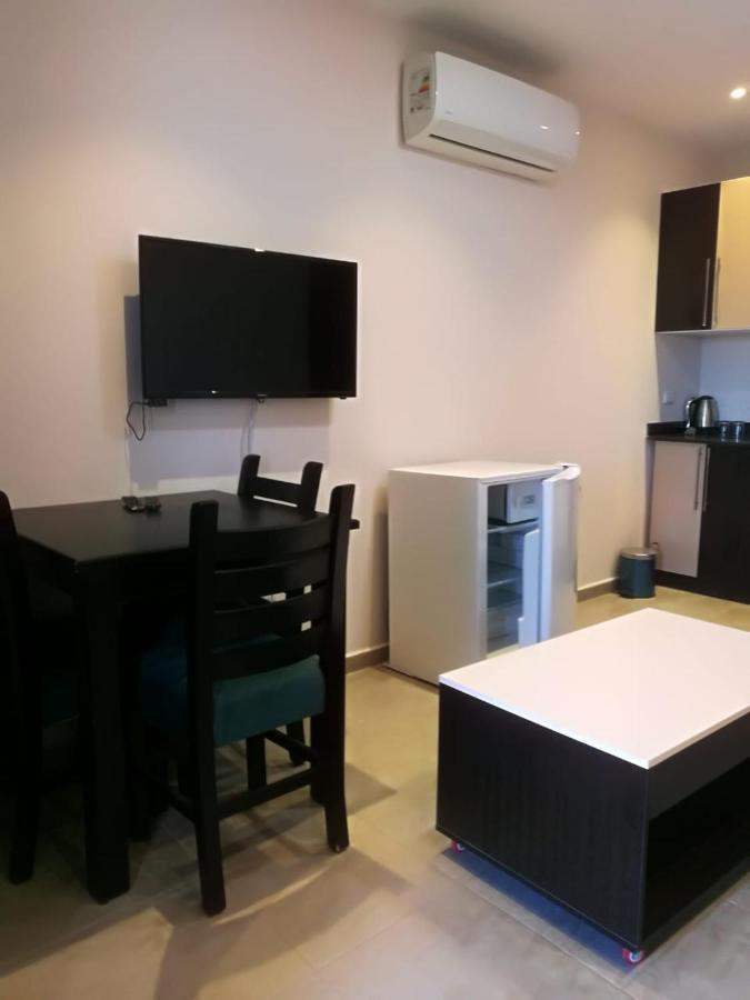 Mirage & Aqua Park Apartment