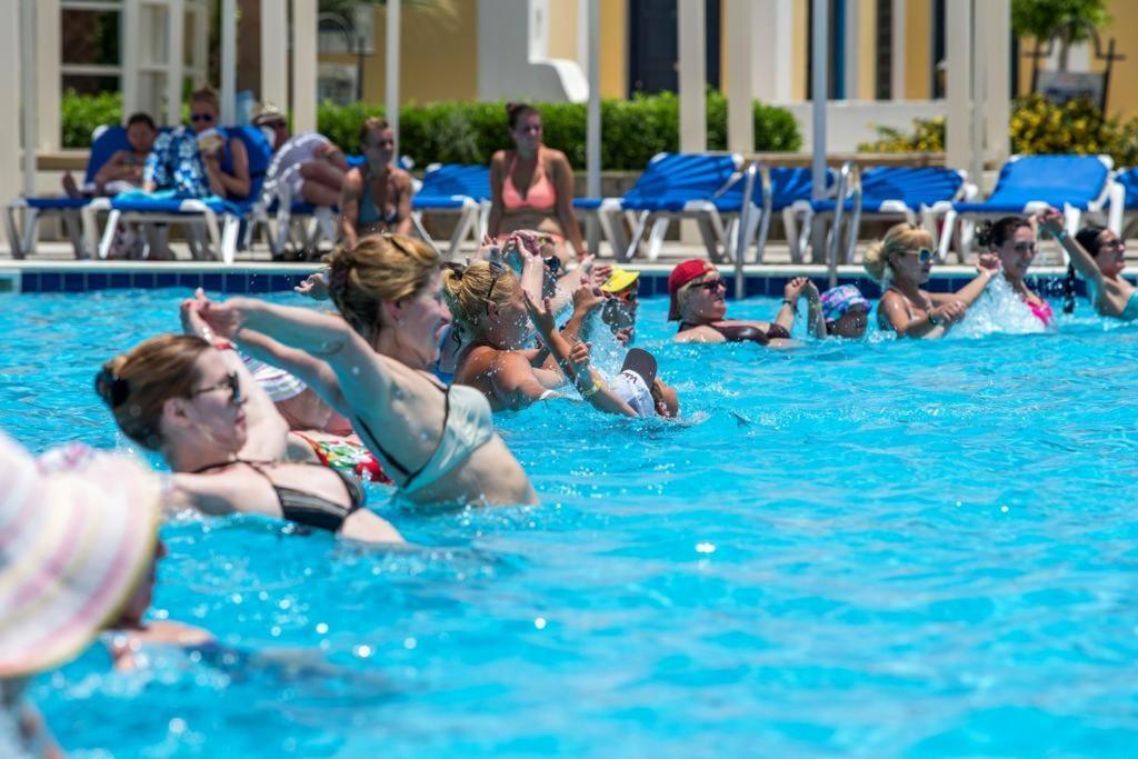 Apartment Mirage & Aqua Park *