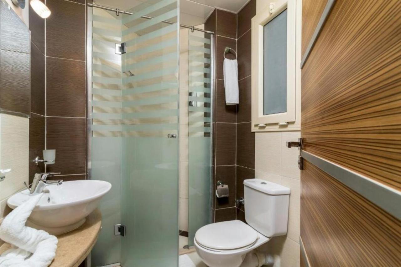 Deluxe 2 Bedroom Apartment