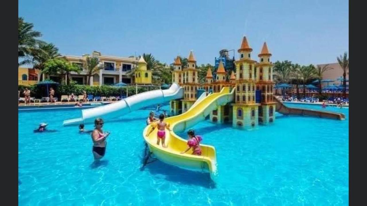 Family In View Aqua Mirage Bay * Hurghada