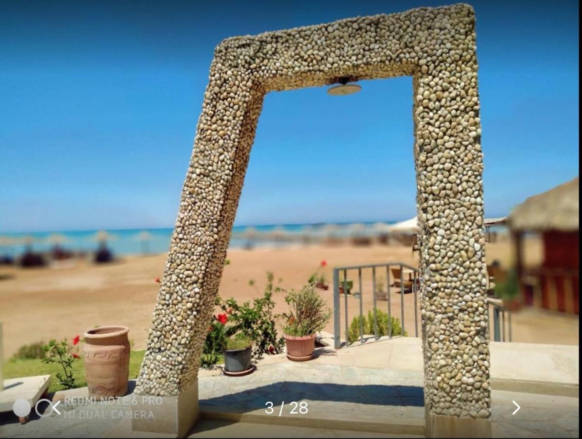 Luxury Front Sea View In *