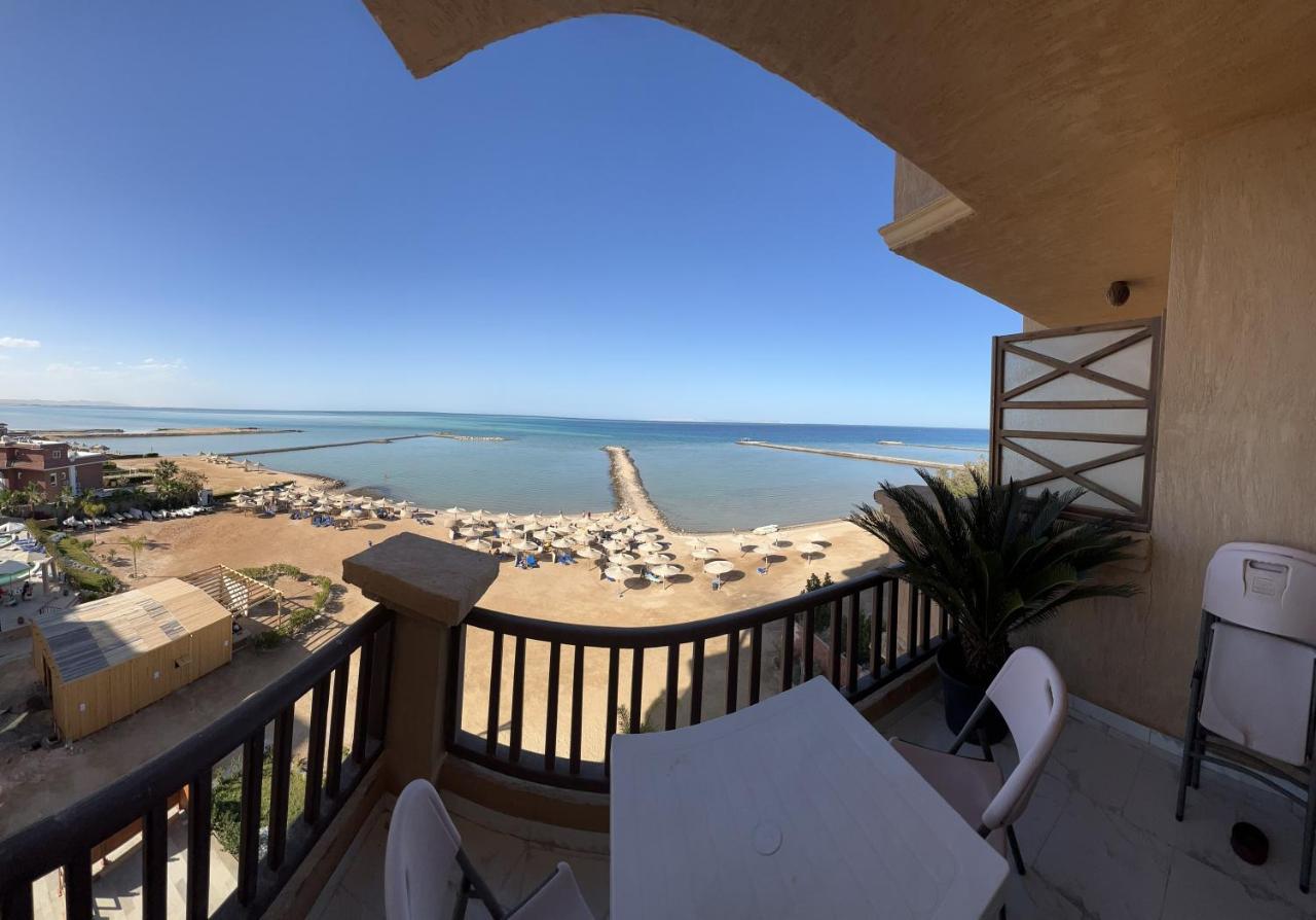 Luxury Front Sea View In Apartment
