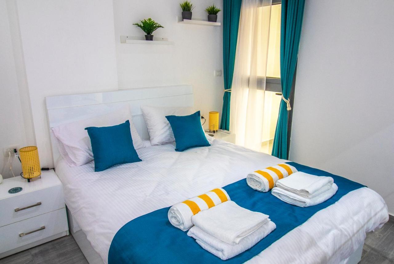Tropical Oasis In North Al Ahyaa Apartment *