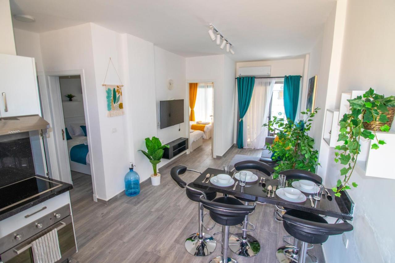 Tropical Oasis In North Al Ahyaa Apartment