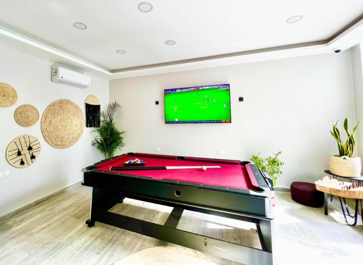 Tropical Oasis In North Al Ahyaa Apartment *