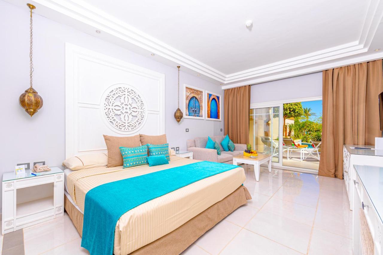 Grand Palace - Couples Only 18 Years (adults Only) 5*