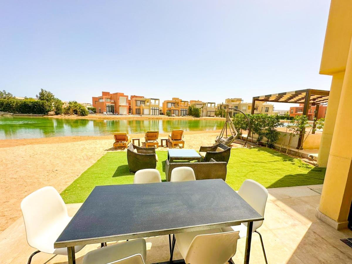 Luxury 3 Bedrooms Town House Holiday home