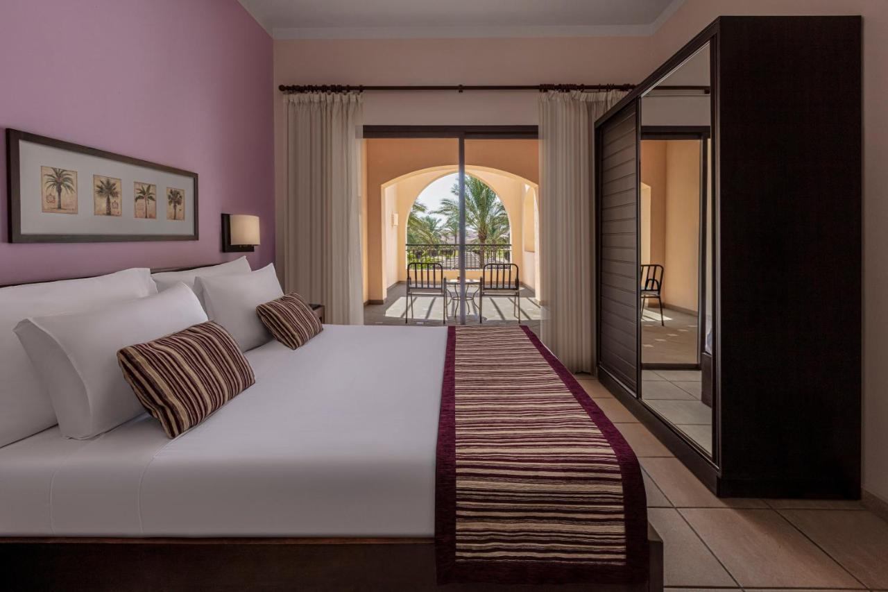 Jaz Neo Saraya Palms 4*