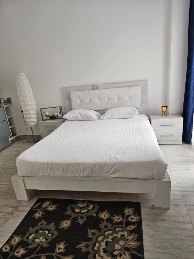 Apartment 501 - A Beautiful Just For *