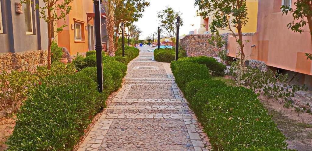 Al Dora Aparthotel *