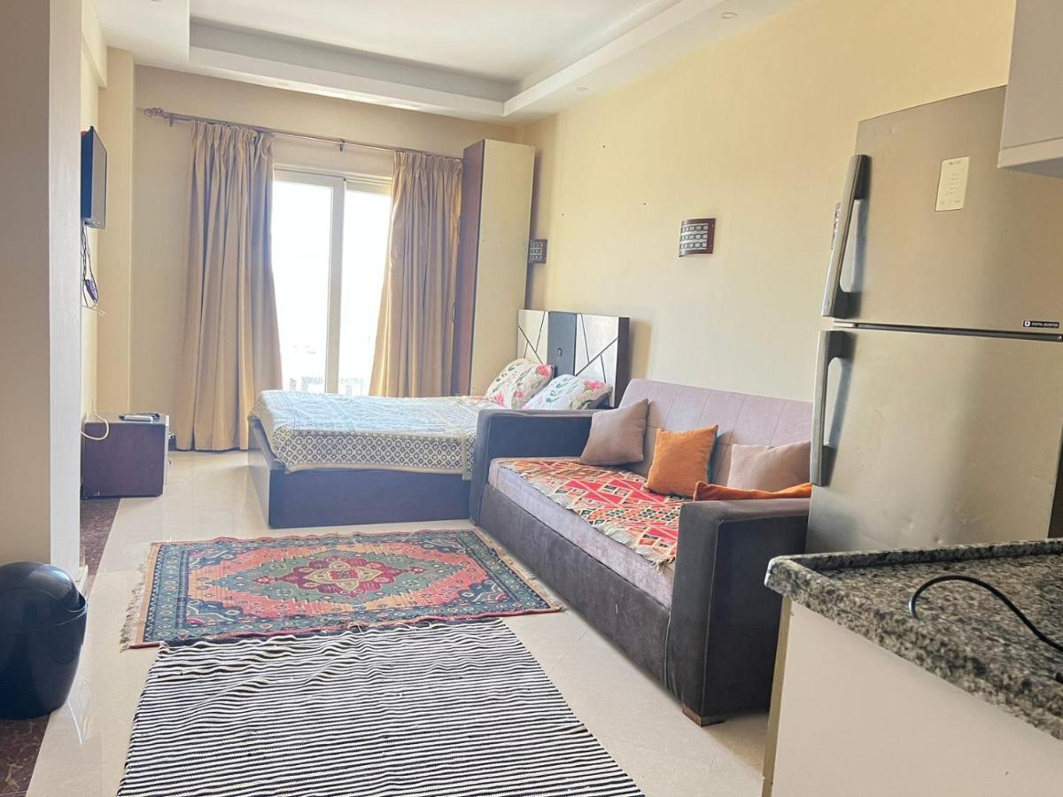 Cecelia Furnished For Rent Appartement *