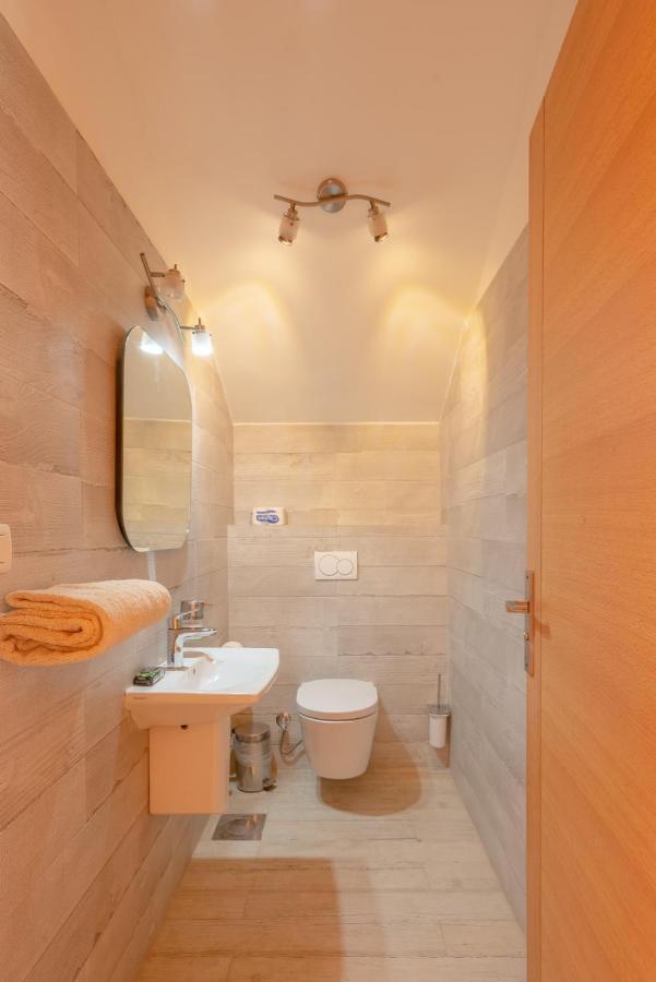 Villa 4 Bedroom With Heated Pool, Jacuzzi & Lagoon View In Phase 4