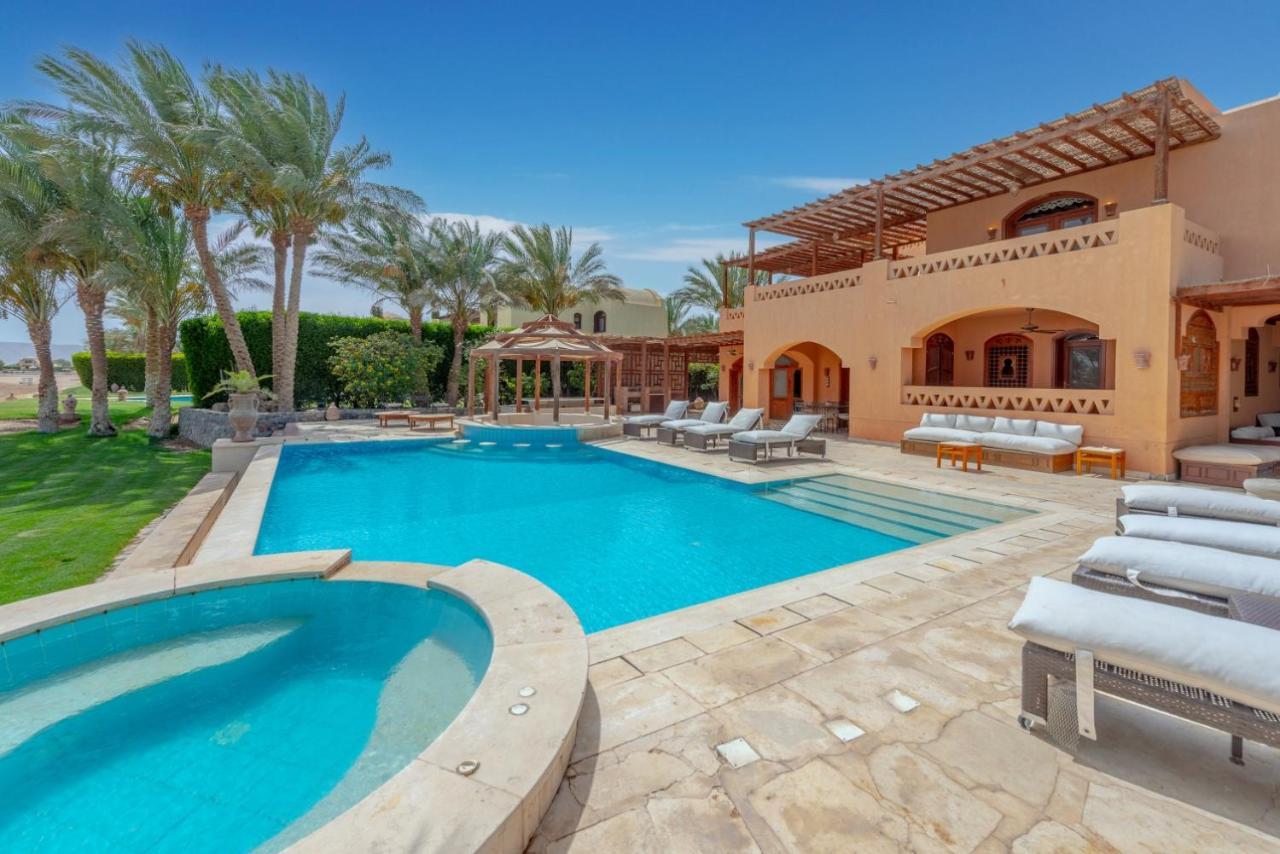 Villa 6br In North Golf El Gouna Private Pool Lagoon