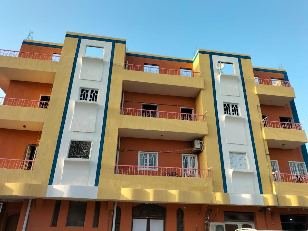 Skylen Hostel *