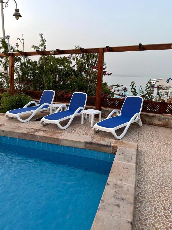 Serafy Center And Pool For Foreigners Adults Only *